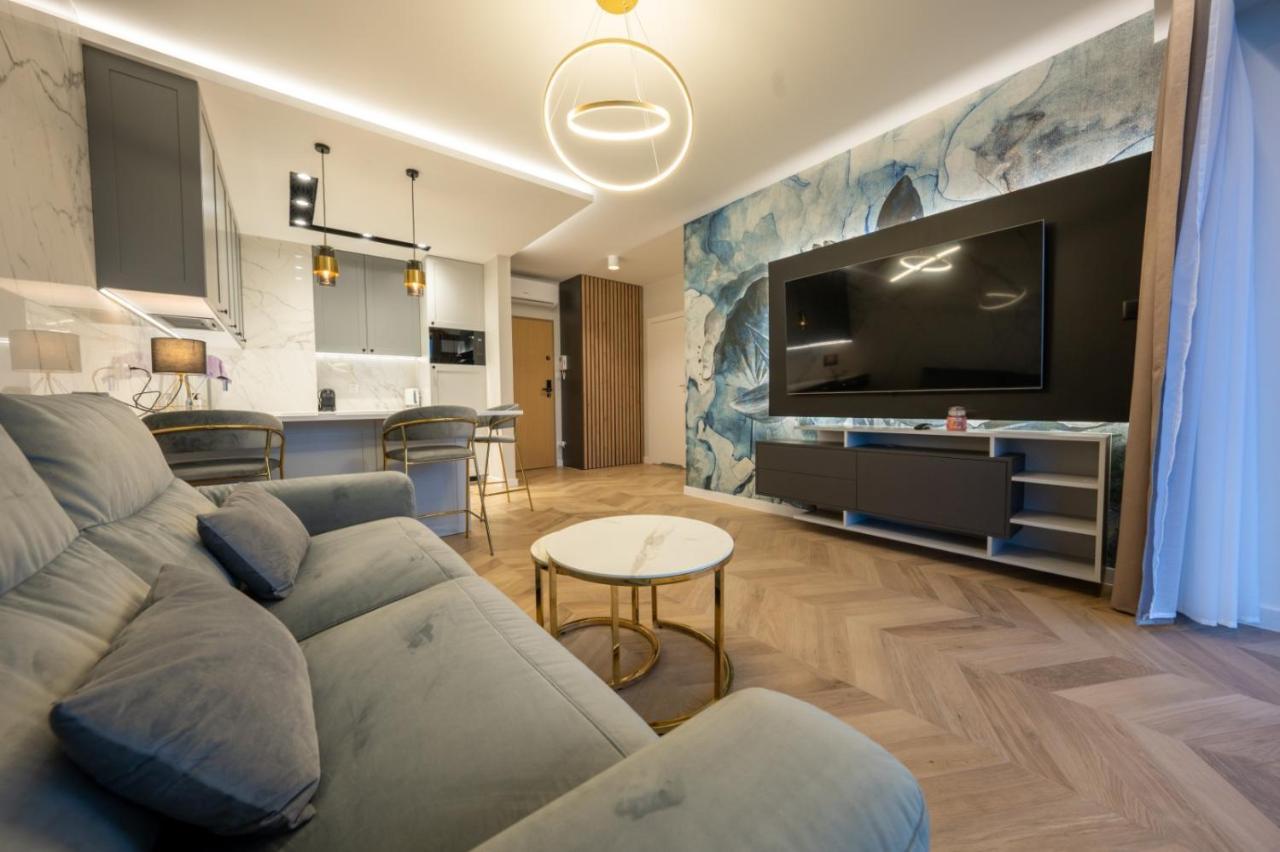 Rodzinne Apartamenty Bardzo Blisko Plazy Rewal Exterior photo